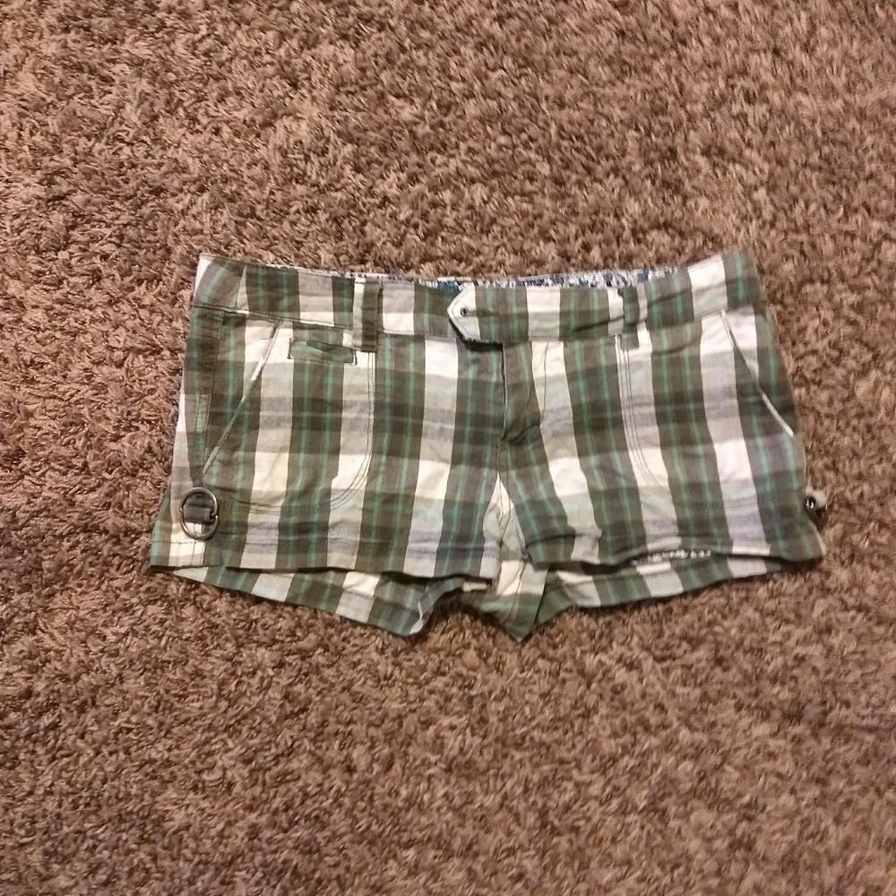 Womens shorts- size 9- Anchorblue